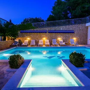 villa-paula.splithotels.org/